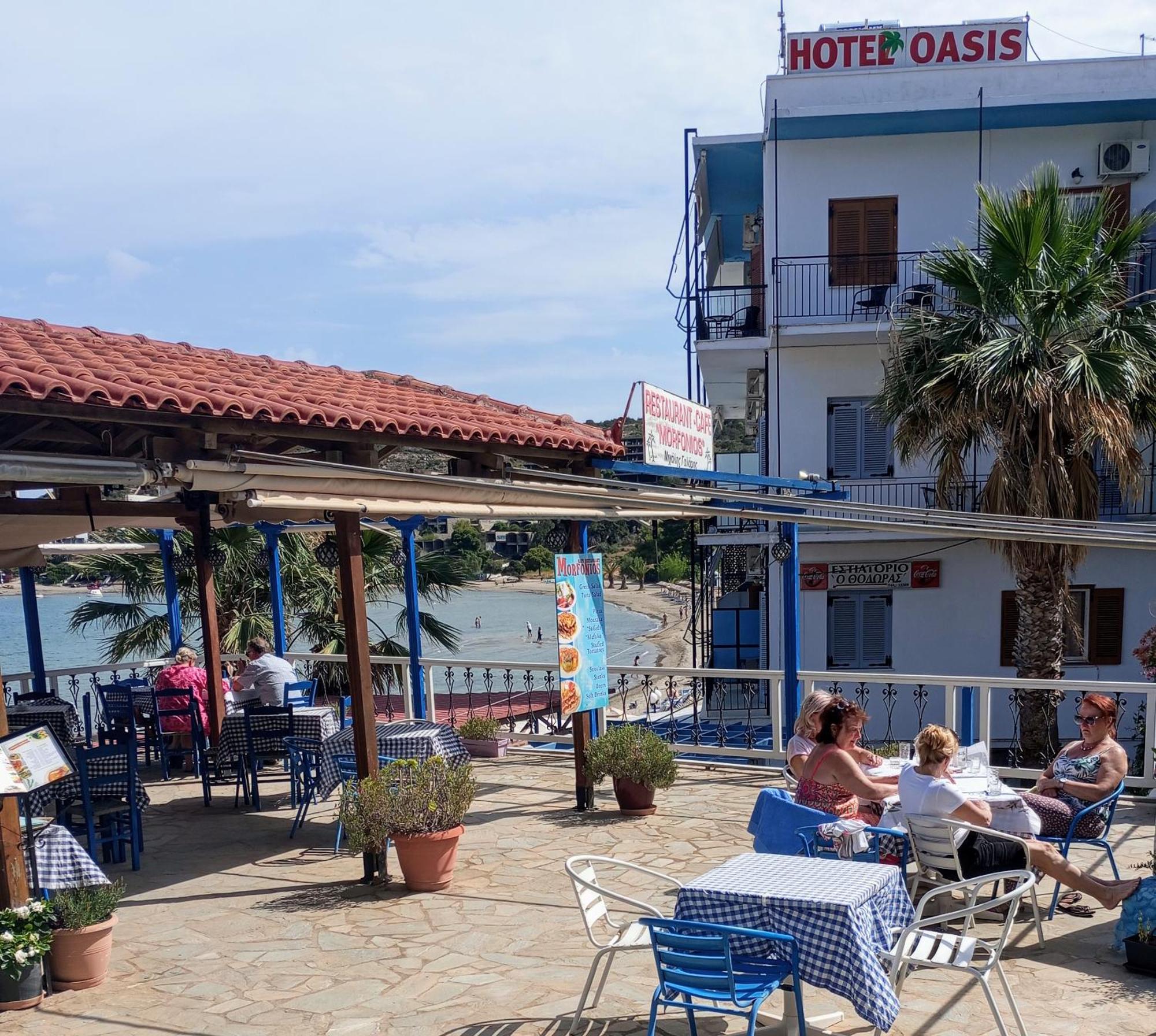 Svetlana & Michalis Oasis Hotel Agia Marina  المظهر الخارجي الصورة